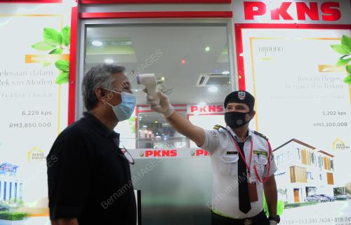 TINJAUAN HARI PERTAMA KOMPLEKS PKNS BEROPERASI
