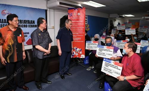 DATUK SERI DR WAN JUNAIDI TUANKU JAAFAR