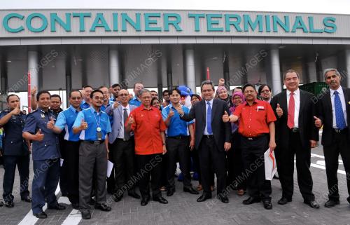 SG01_06102016_WESTPORTS