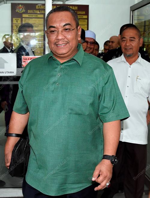 DATUK SERI SANUSI MD NOR