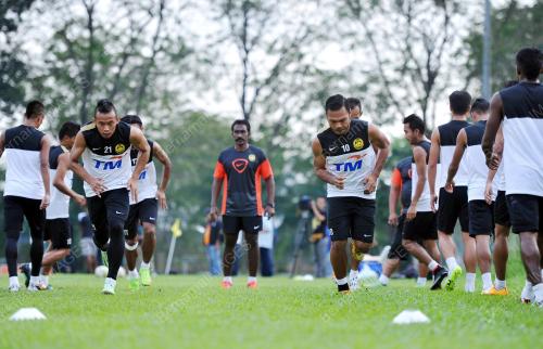 SG01_06122014_BOLA