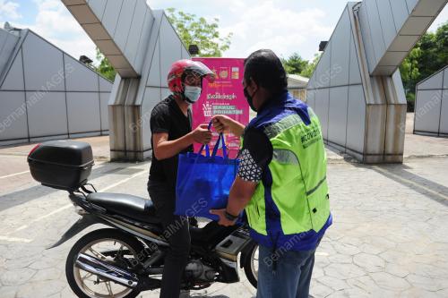 PROGRAM BAKUL MAKANAN PRIHATIN MBSA