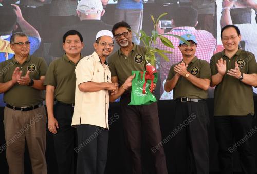 SG01_07102018_HUTAN_BN201810050067