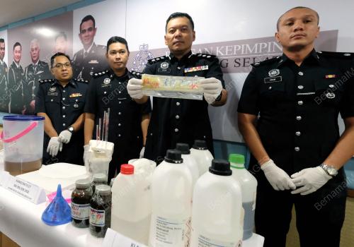 SG01_07112017_PDRM_DADAH_BN201711060557