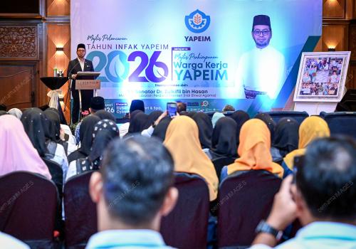 DR ZULKIFLI HASAN