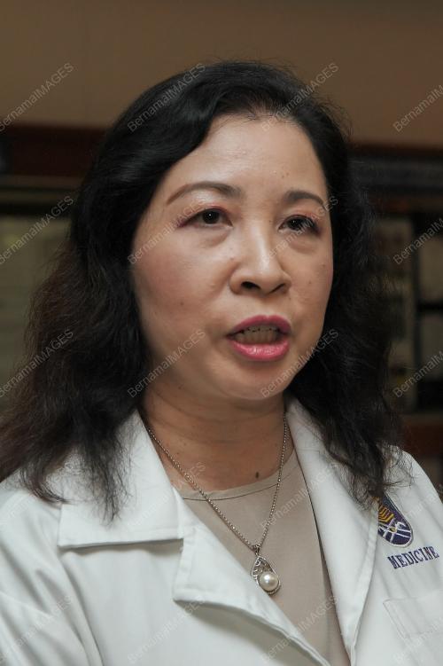 PROF. DR. ARIZA ADNAN