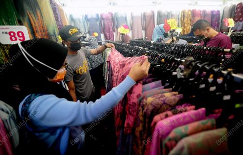 TINJAUAN ORANG RAMAI MEMBUAT PERSIAPAN AIDILFITRI