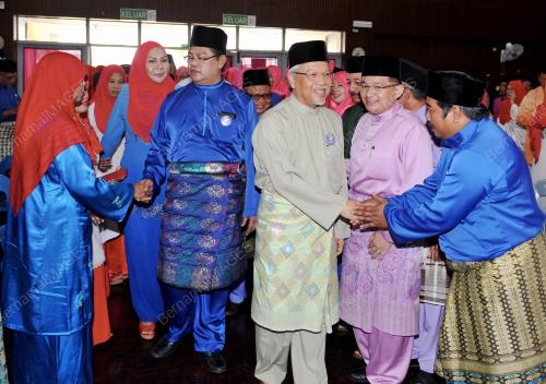 SG01_08082015_UMNO
