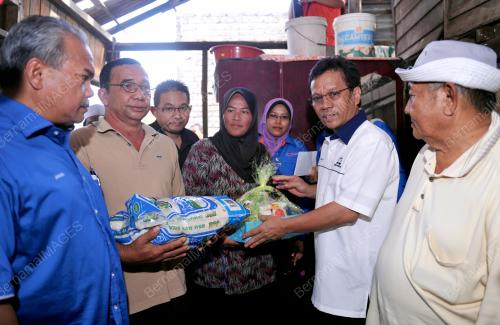 SG01_09022013_SHAFIE_BANTUAN