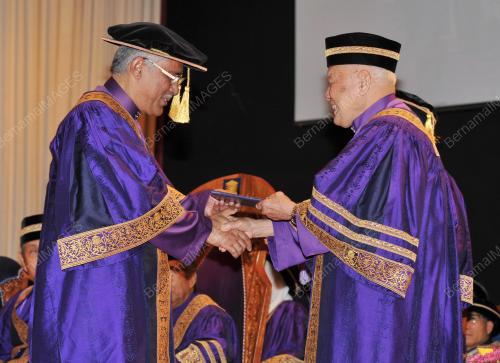 SG01_09052015_UITM_KONVO