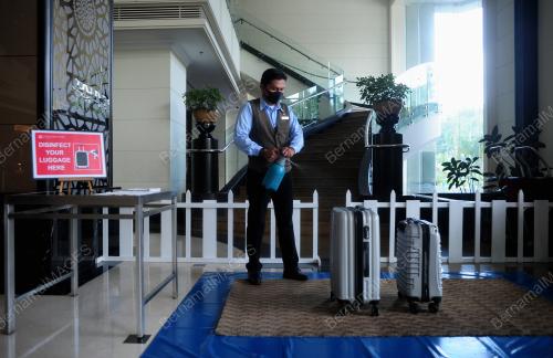 TINJAUAN DI HOTEL MENJELANG PKPP