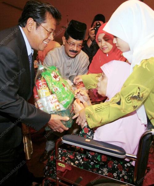 ABDUL KHALID IBRAHIM