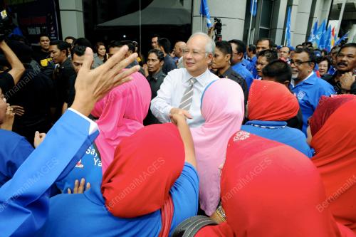 SG01_10052012_PM_PAKAR