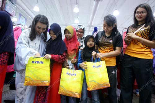 SG01_10062017_MYDIN_BN201706096465
