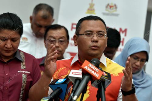 DATUK SERI AMIRUDIN SHARI