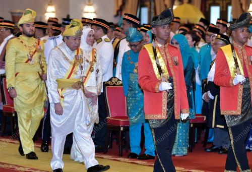 SULTAN SELANGOR SULTAN SHARAFUDDIN IDRIS SHAH