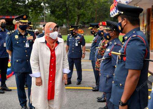 ZURAIDA KAMARUDDIN