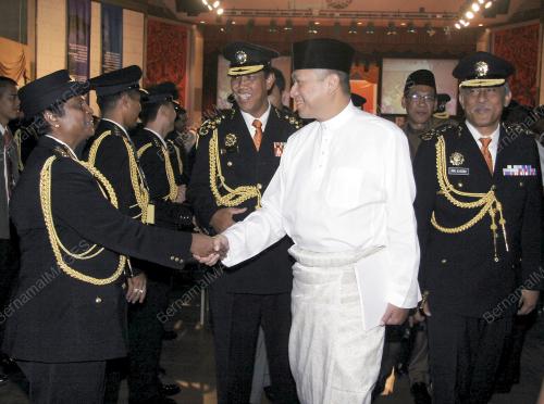 MOHAMED NAZRI ABDUL AZIZ