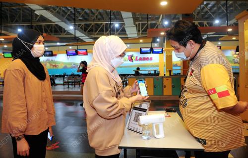 TINJAUAN AKTIVITI SUKAN BOWLING