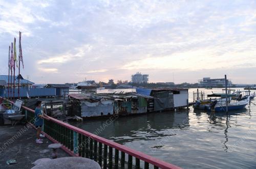 FENOMENA AIR LAUT PASANG BESAR