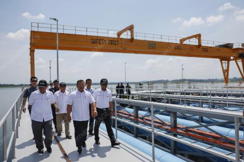 DATUK SERI AMIRUDIN SHARI