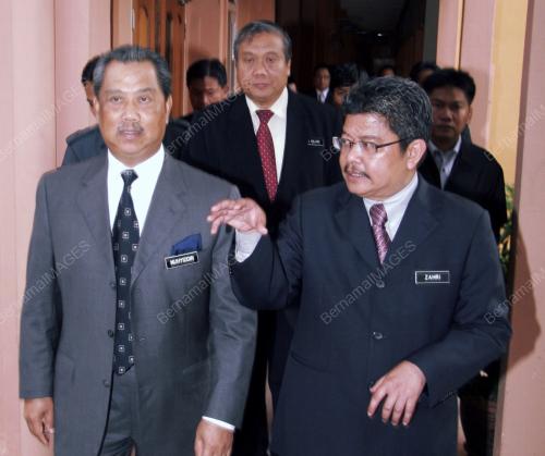 TAN SRI MUHYIDDIN YASSIN
