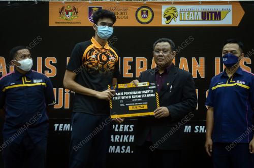 PROF DR MOHD SAZILI SHAHIBI