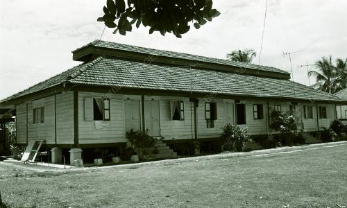 KUATERS POLIS KUALA SELANGOR