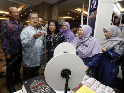 DATUK AARON AGO DAGANG