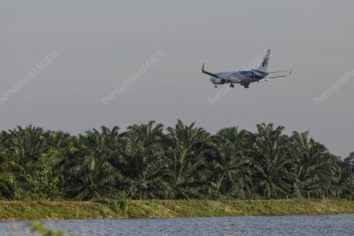 TINJAUAN SEMPENA TRAGEDI PESAWAT MH17