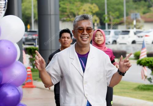 TENGKU DATUK SERI ZAFRUL TENGKU ABDUL AZIZ