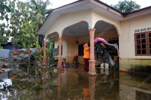 SG01_16112012_BANJIR