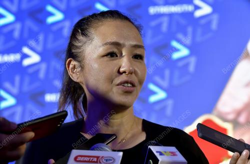 SU TING NEE