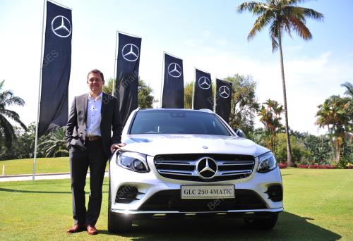 SG01_17022016_MERCEDES