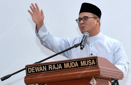 DATUK SERI AMIRUDIN SHARI