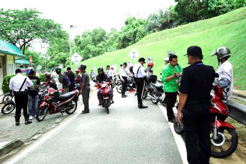 SG01_17052012_OPERASI_MOTOSIKAL