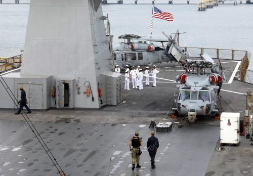 USS BLUE RIDGE (LCC19)