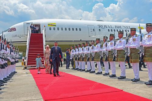 PUTERA MAHKOTA BRUNEI