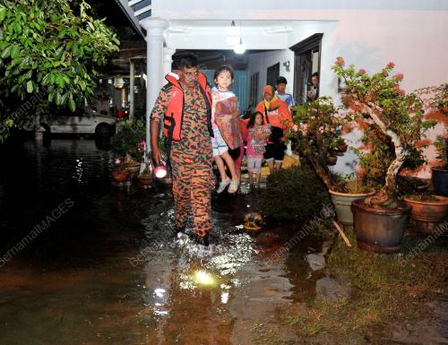 SG01_17102016_BANJIR