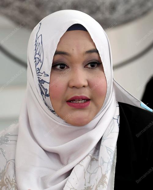 RUZY ADILA IDRIS