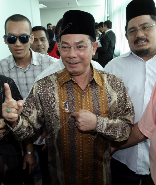 SG01_18022011_MAHKAMAH