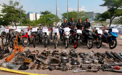 SG01_18052018_PDRM_MOTOSIKAL