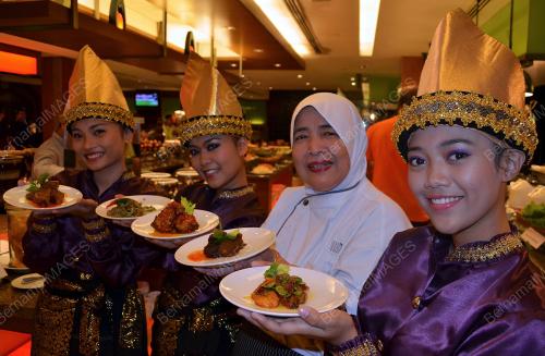SG01_18072012_PADANG