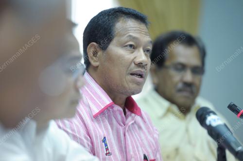 DATUK MOHAMAD SATIM DIMAN