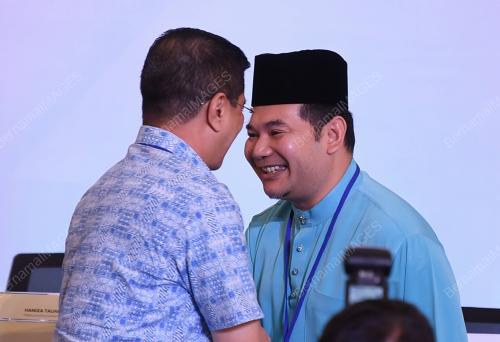 SG01_18112018_KONGRES_PKR