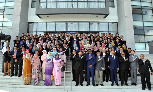 SG01_19052017_UITM_BN201705174058