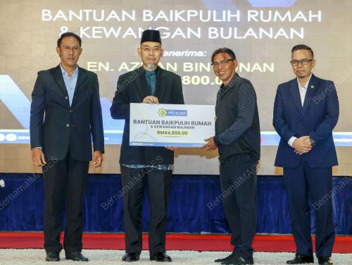 DATUK PROF MADYA DR MISZAIRI SITIRIS