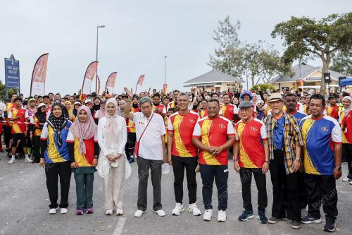 SULTAN SHARAFUDDIN IDRIS SHAH