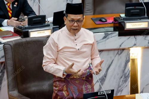 DATUK IR IZHAM HASHIM