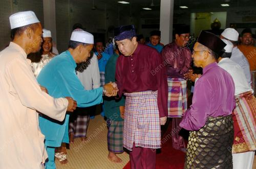 SULTAN SHARAFUDDIN IDRIS SHAH